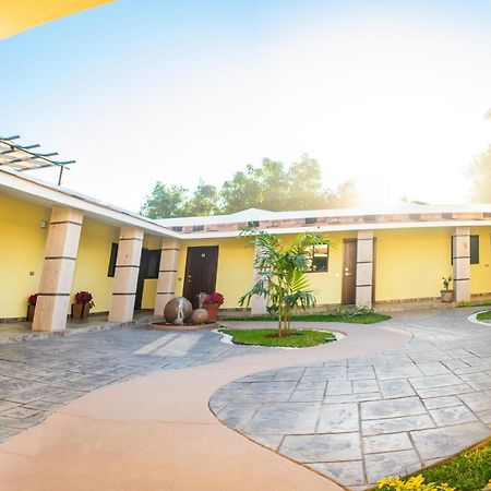 Hotel El Milagro 엘 푸에르테 외부 사진