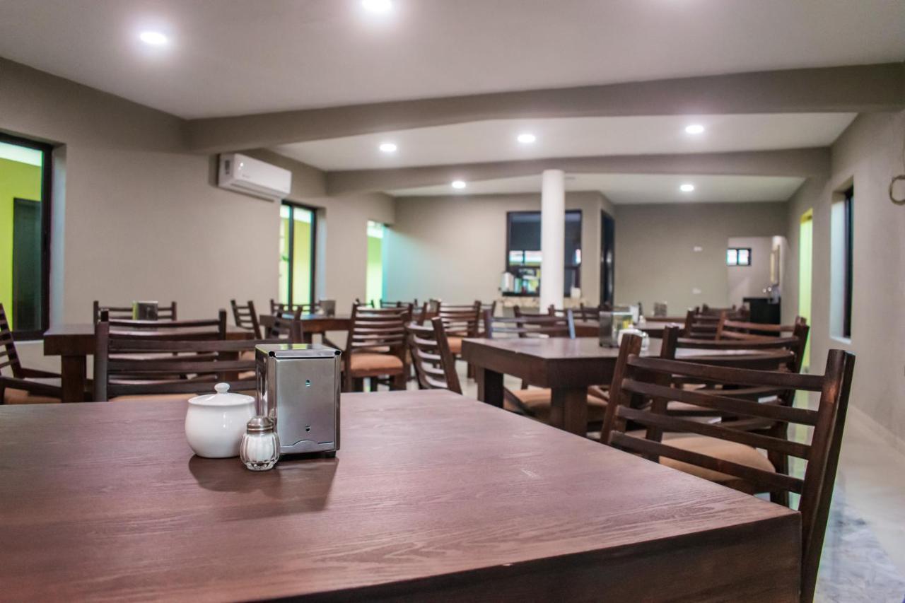 Hotel El Milagro 엘 푸에르테 외부 사진
